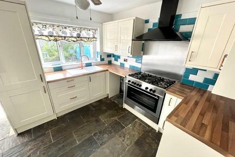 3 bedroom house to rent, Blewitt Street, Brierley Hill, DY5