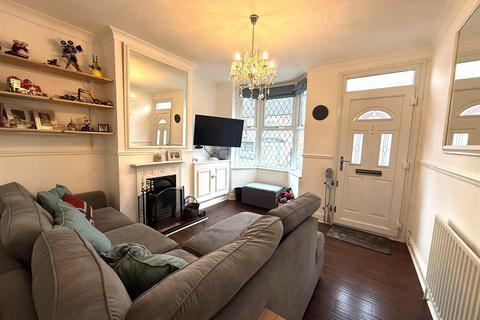 2 bedroom terraced house for sale, Malling Road, Snodland