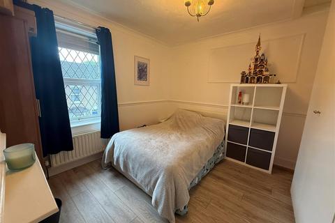 2 bedroom terraced house for sale, Malling Road, Snodland
