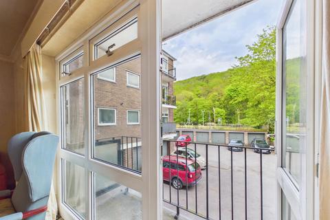 2 bedroom flat for sale, Ladies Spring Drive, Sheffield
