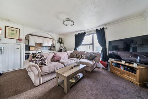 1 bedroom flat for sale, Pinkhams Twist, Whitchurch, Bristol