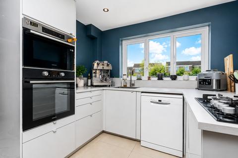 3 bedroom end of terrace house for sale, Eastchurch Road, Cliftonville, Margate, Kent, CT9