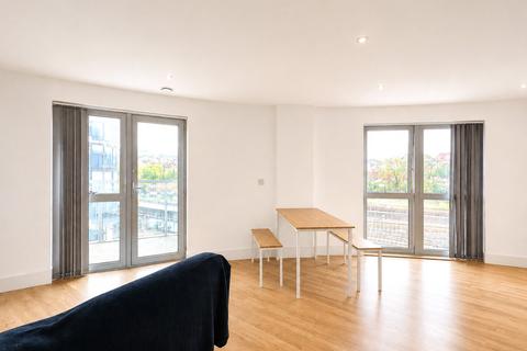 2 bedroom apartment for sale, Station View, Guildford, Surrey, GU1