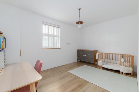 4 bedroom house for sale, Campshill Road, London, SE13