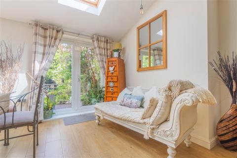 3 bedroom semi-detached house for sale, Savoy Drive, Oldham OL2