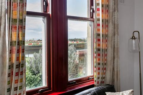 2 bedroom flat for sale, Goose Green Crescent, Musselburgh, EH21