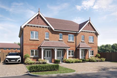 2 bedroom terraced house for sale, De Havilland Place, White Waltham Village, Maidenhead