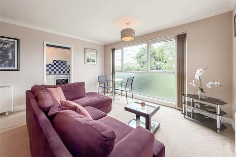 1 bedroom penthouse for sale, Old London Road, St. Albans, Hertfordshire, AL1