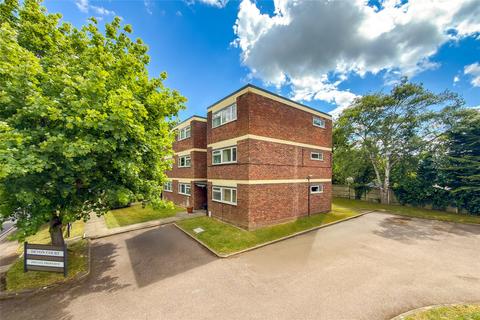 1 bedroom penthouse for sale, Old London Road, St. Albans, Hertfordshire, AL1
