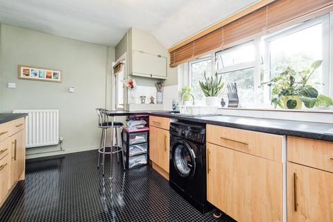 1 bedroom flat for sale, Arden Crescent, Dagenham, RM9