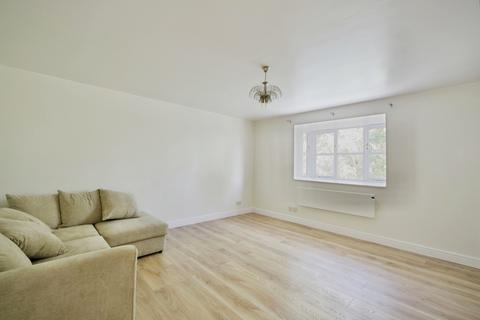 1 bedroom flat for sale, Sten Close, Enfield, EN3