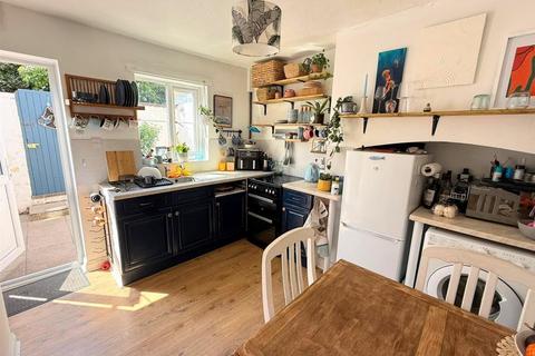 2 bedroom terraced house for sale, 94 Wenlock Road, Shrewsbury, SY2 6JT