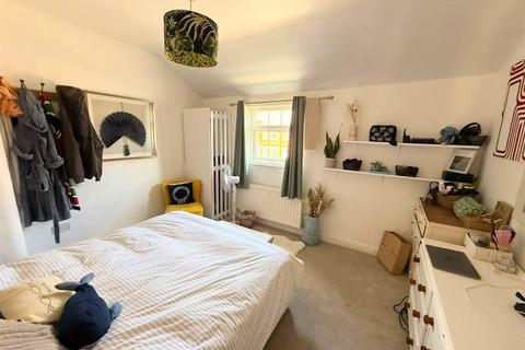 2 bedroom terraced house for sale, 94 Wenlock Road, Shrewsbury, SY2 6JT