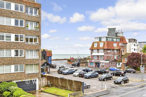 1 bedroom apartment for sale, Stade Street, Hythe, Kent