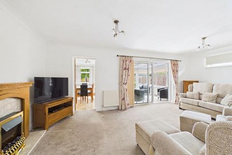 3 bedroom detached bungalow for sale, Leslie Grove, Calverton, Nottingham