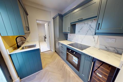 2 bedroom flat for sale, St Aubyns, Hove, BN3