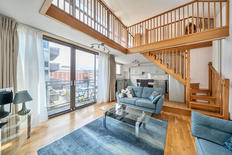 2 bedroom flat to rent, Tanner Street, London, SE1