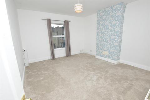 2 bedroom maisonette for sale, Two Mile Hill Road, Kingswood, Bristol BS15 1BH