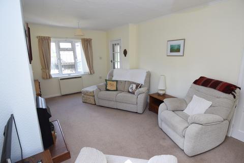3 bedroom semi-detached house for sale, James Road, Amesbury, Salisbury SP4 7PZ