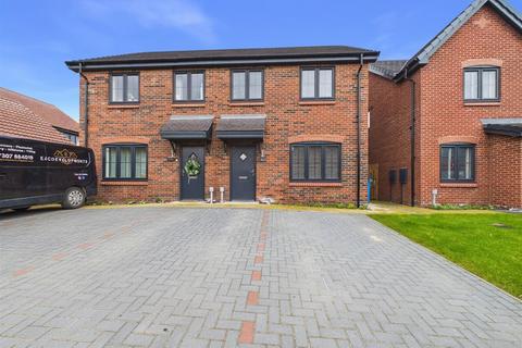 3 bedroom semi-detached house for sale, Palmer Garth, Brough