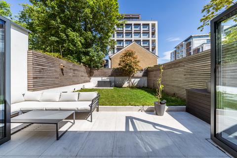 4 bedroom house for sale, St. John's Avenue, London, SW15
