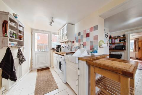 3 bedroom character property for sale, Middle Road, Whaplode, Spalding