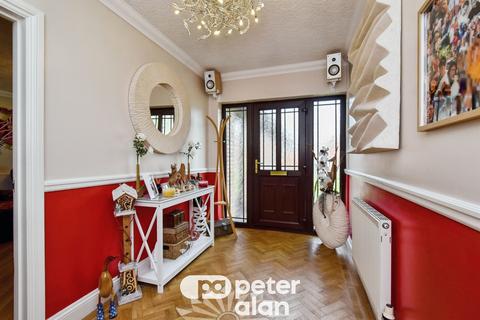 5 bedroom detached bungalow for sale, Ty Bruce Lane, Hirwaun, ABERDARE