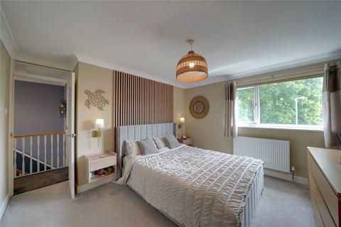 3 bedroom end of terrace house for sale, Peterhouse Close, Mildenhall, Bury St. Edmunds, Suffolk, IP28