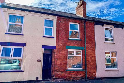 4 bedroom terraced house to rent, Dunlop Street, LINCOLN