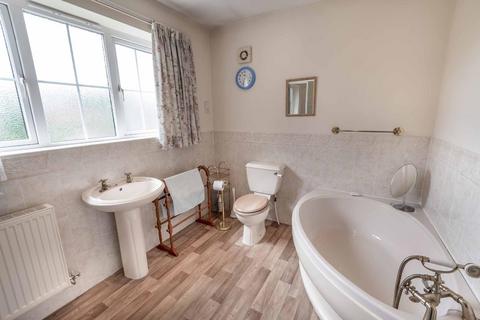 4 bedroom detached house for sale, Park Mews, Retford