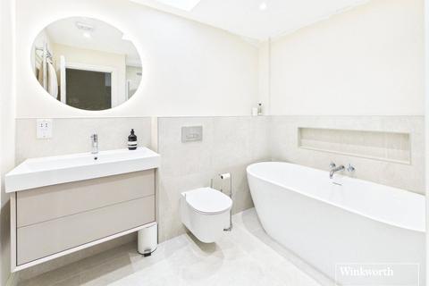 4 bedroom detached house for sale, Essex Street, Newbury, Berkshire, RG14