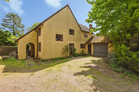 4 bedroom detached house for sale, Fox Lane, Royston