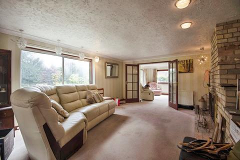 4 bedroom detached house for sale, Fox Lane, Royston