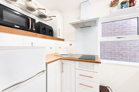 1 bedroom maisonette to rent, Portswood Road, Southampton, SO17