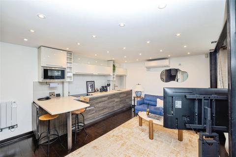 1 bedroom apartment to rent, Wapping High Street, London, E1W