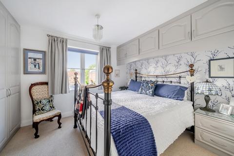 1 bedroom flat for sale, Waterside Court, Alton, Hampshire, GU34