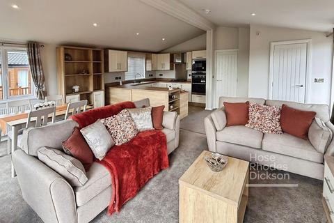 2 bedroom mobile home for sale, Carters Road, Upton, Ryde