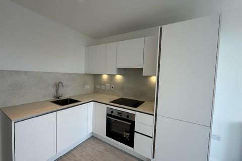 1 bedroom apartment to rent, Nestles Avenue, Hayes UB3