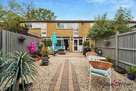Houses for sale in Byfleet | OnTheMarket