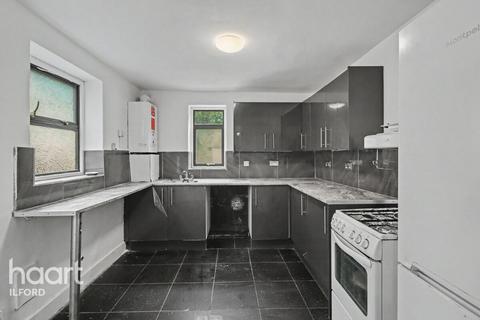 4 bedroom terraced house for sale, Westwood Road, Ilford