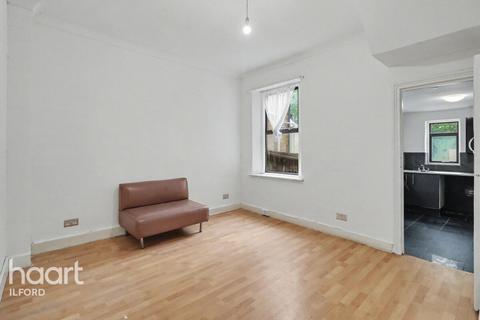 4 bedroom terraced house for sale, Westwood Road, Ilford