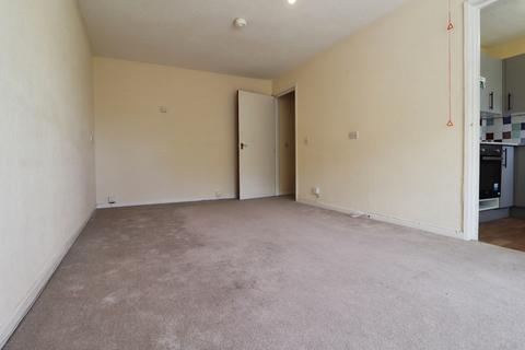 2 bedroom flat for sale, Wordsworth Avenue, Cardiff, CF24