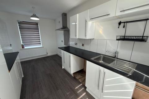 2 bedroom terraced house for sale, Benmore Road, Rossmere