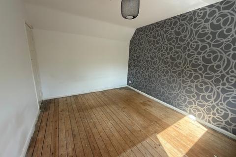 2 bedroom terraced house for sale, Benmore Road, Rossmere