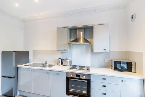 2 bedroom flat to rent, Park Avenue, Dundee DD4