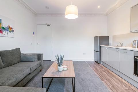 2 bedroom flat to rent, Park Avenue, Dundee DD4
