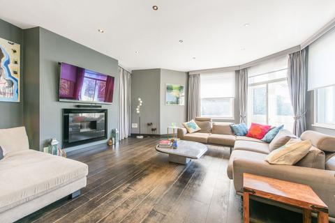 5 bedroom flat for sale, Langland Gardens, Hampstead, London, NW3