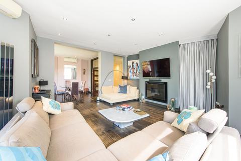 5 bedroom flat for sale, Langland Gardens, Hampstead, London, NW3