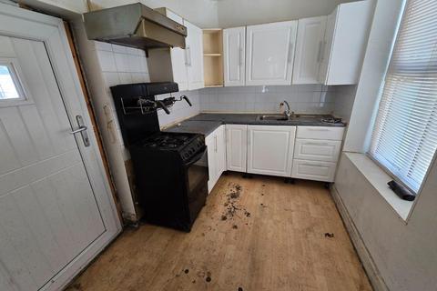 3 bedroom terraced house for sale, Blackburn Road, Bolton BL7