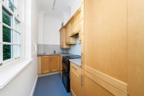 2 bedroom retirement property for sale, Gay Bowers Road, Danbury CM3